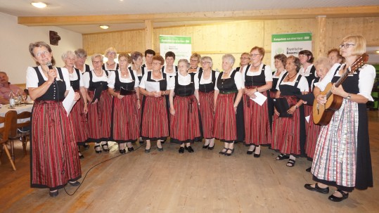 Der Landfrauenchor Passau Sängerinnen