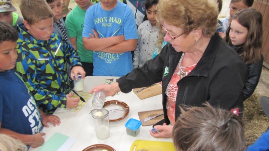 2019-07-09-Landfrauen-machen-Schule