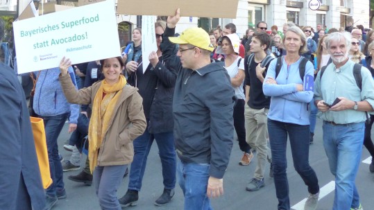 Klimastreik in München: Bäuerinnen und Bauern beim Demozug