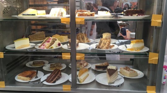 Kuchentheke