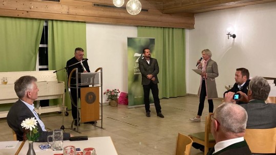 Ortsehrenamt Fragen Heidl