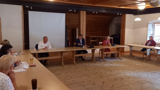 Kreisvorstandschaft des BBV lädt zur Diskussionsrunde Politikergespräch BBV