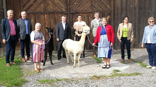 Preisübergabe Weber fünf