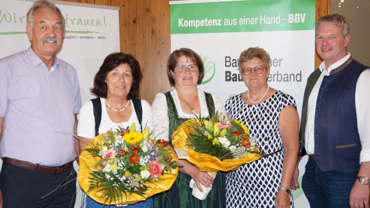 Wiedergewählte Kreisbäuerinnen 2022 07 14 Wahl Kreisvorstandschaft
