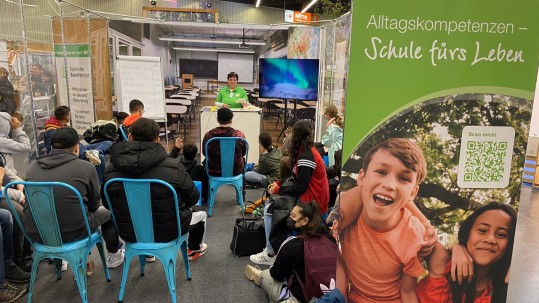 Consumenta - BBV stellt Schule für´s Leben vor ...
