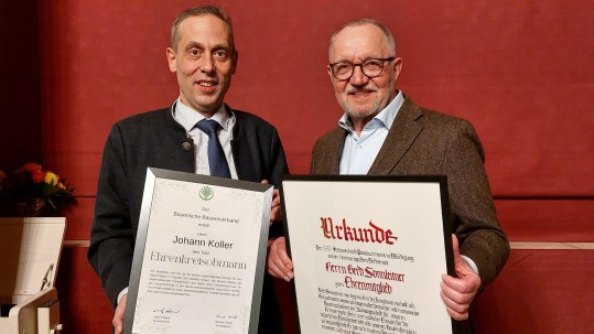 koller_und_sonnleitner_mit_urkunden_i.jpg