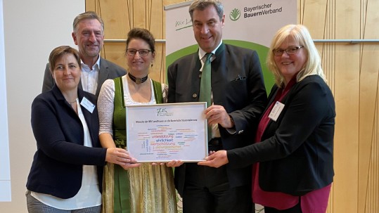 Landfrauenwünsche an die Bayerische Staatsregierung Landfrauenwünsche an die Bayerische Staatsregierung