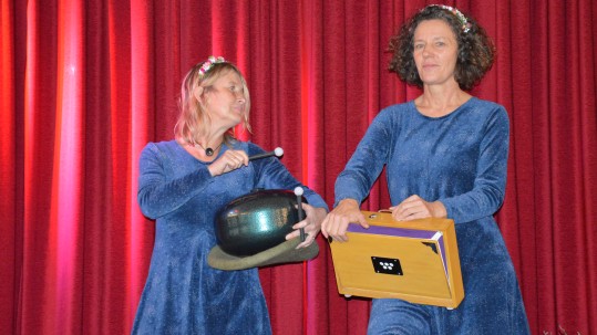 Musik mit Märchenerzählerinnen Musik mit Märchenerzählerinnen