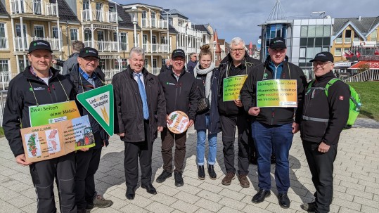 Agrarministerkonferenz Büsum_BBV Unterfranken_Intensive Diskussion mit Amtschef Bittlmayer