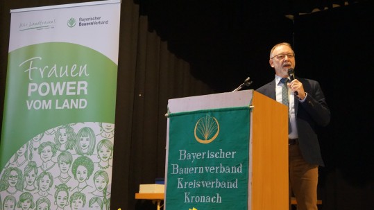 Referat beim Kronacher Landfrauentag Walter Engeler in Kronach