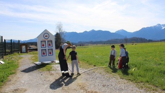 2_2023_04_24_sicherheitstag_gap_feuerwehr.jpg