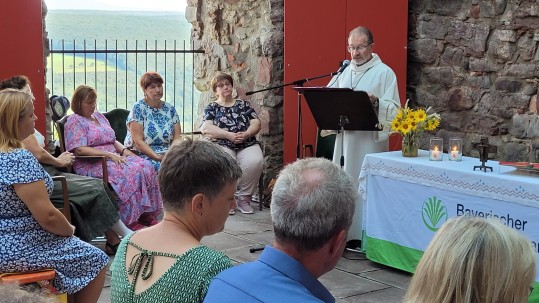 Wortgottesdienst 75 Jahre Landfrauen-Jubiläum auf der Trimburg