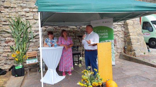 Landrat Thomas Bold 75 Jahre Landfrauen-Jubiläum auf der Trimburg