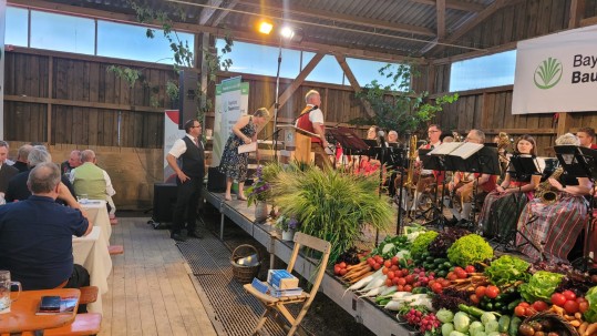 Bühne Bauerntag Gnodstadt