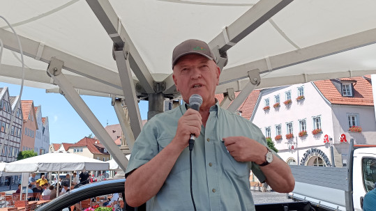 Landrat Thomas Habermann spricht