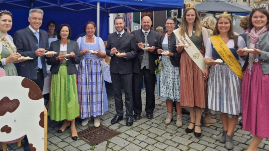 Begrüßung der Hoheiten