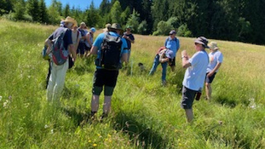 Gruppenfoto beim erkunden