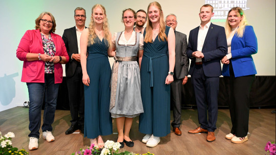 Platz 1 Hauswirtschaft Berufswettbewerb 2025 Platz 1 Hauswirtschaft Berufswettbewerb 2025