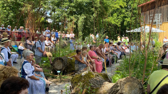 Landfrauenchöre auf der Lanedsgartenschau