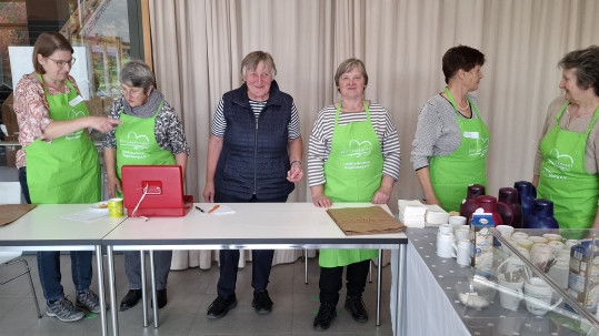 Landfrauen am Regionalmarkt