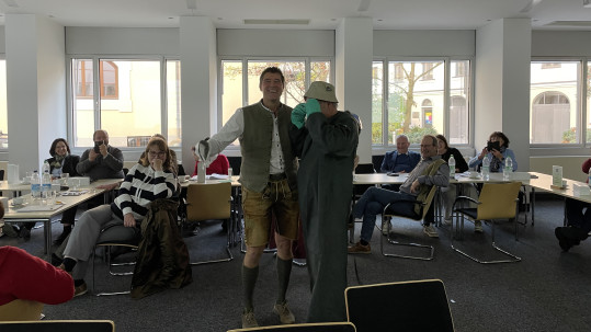 2025-11-04 Bezirksvorstandssitzung OBB  Schutzkleidung