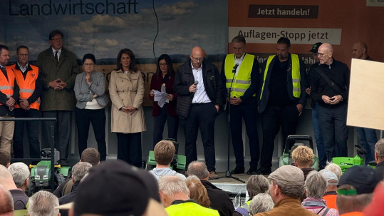 AMK Bühne Politiker 2026